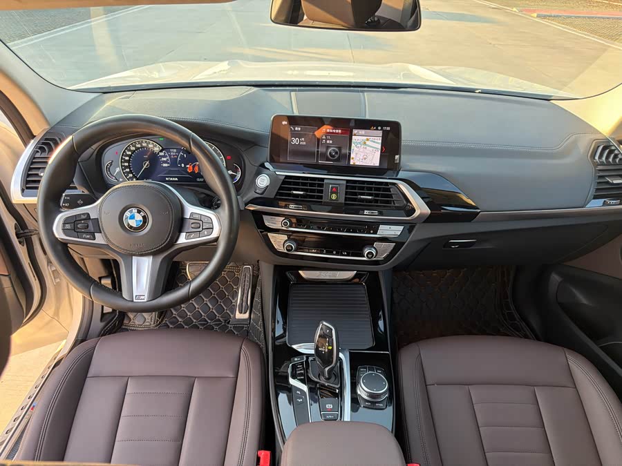 BMW X3 2018 — фото 11