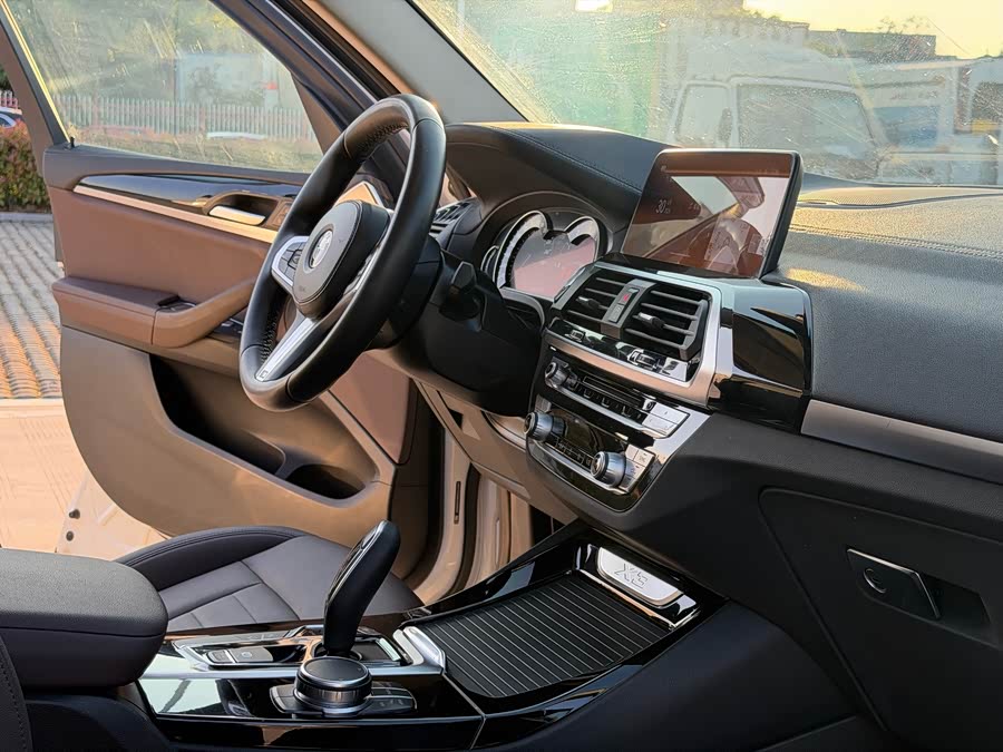 BMW X3 2018 — фото 14