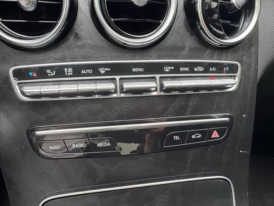 Mercedes-Benz C-Class 2020 — фото 17