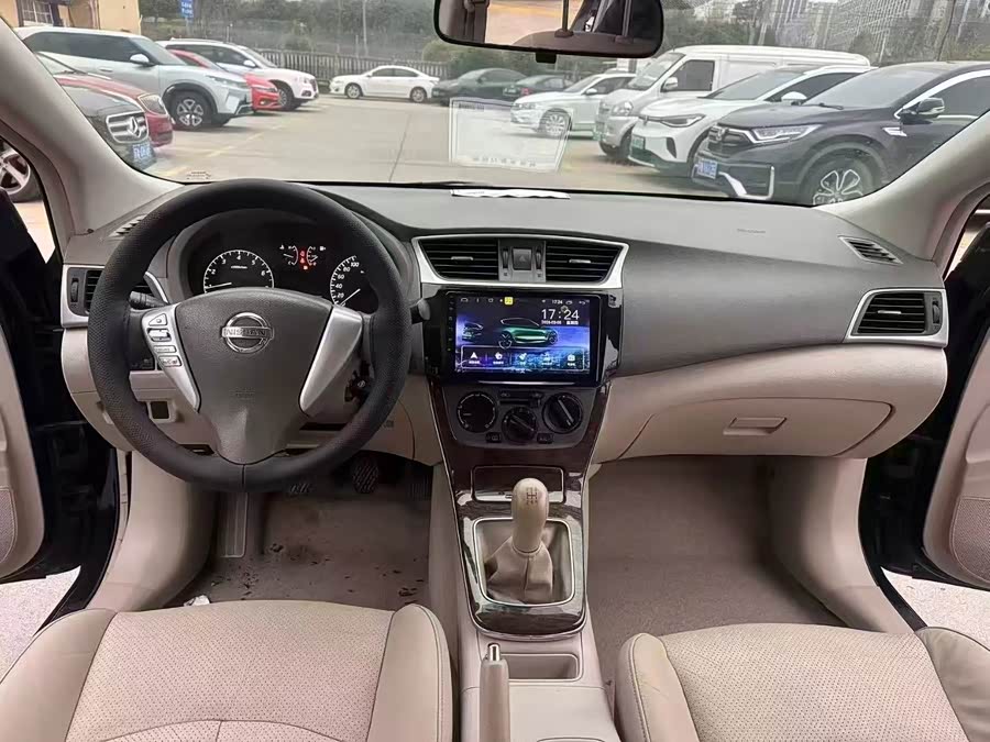 Nissan Sylphy 2012