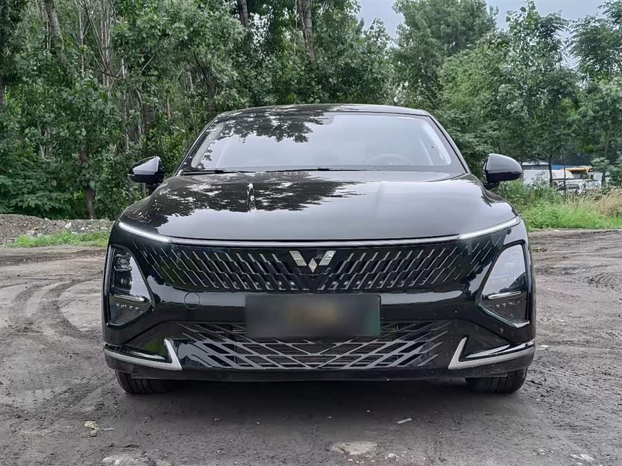 Wuling Starlight 2025