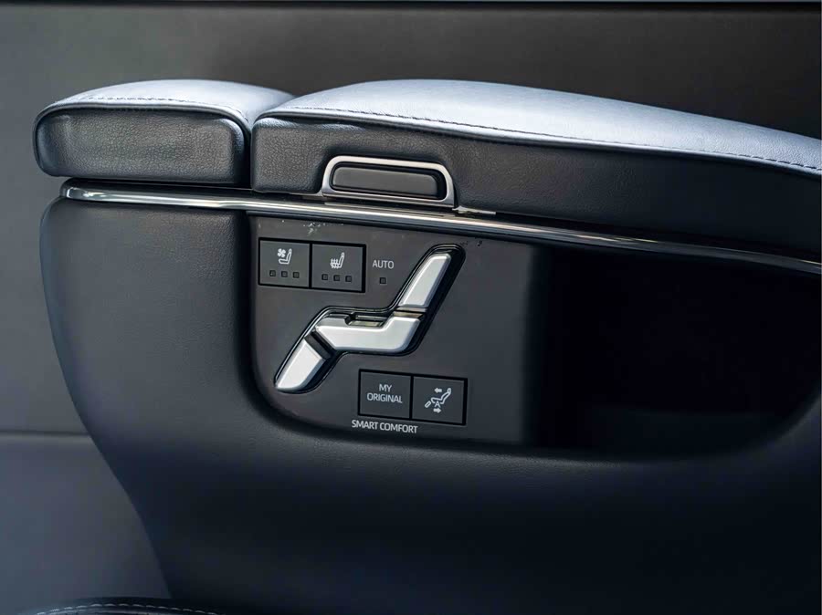 Toyota Vellfire 2024 — фото 19