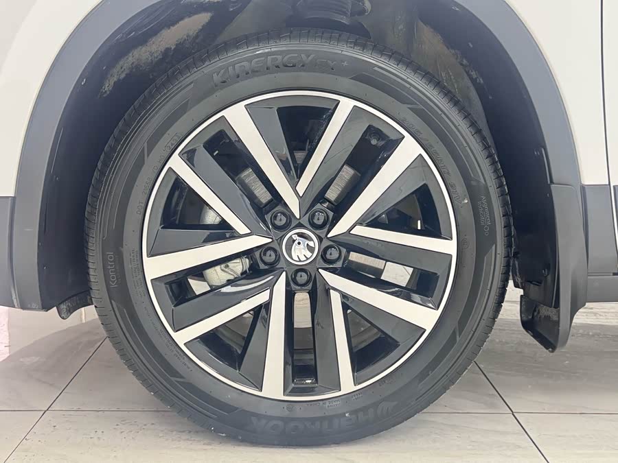 Skoda Kamiq 2023 — фото 16