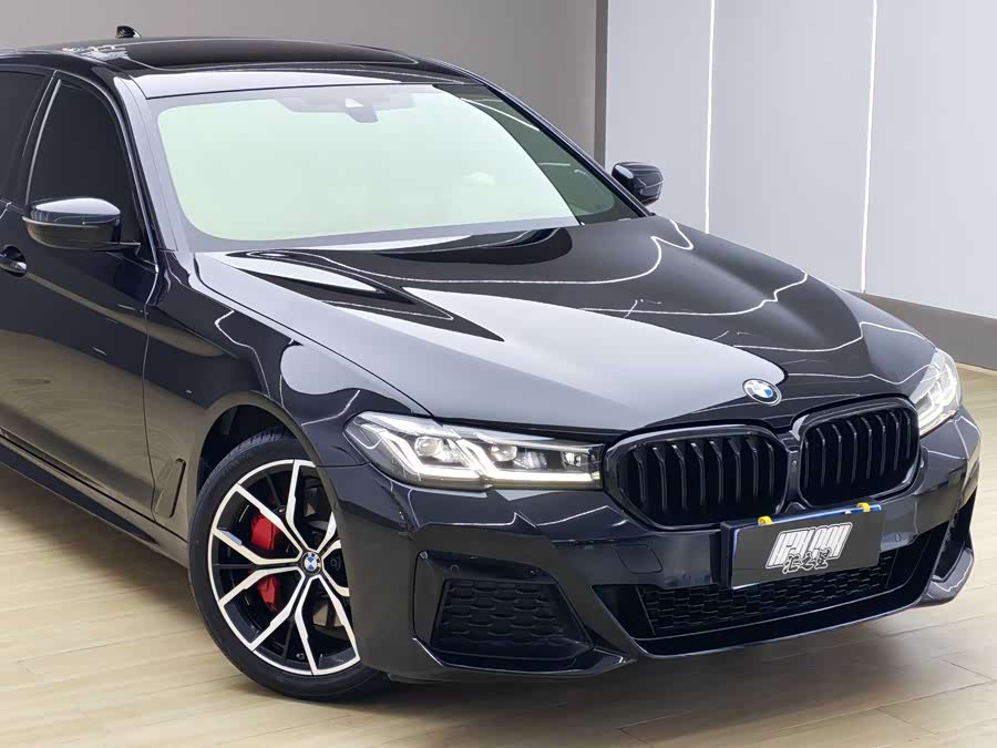 BMW 5 Series 2023