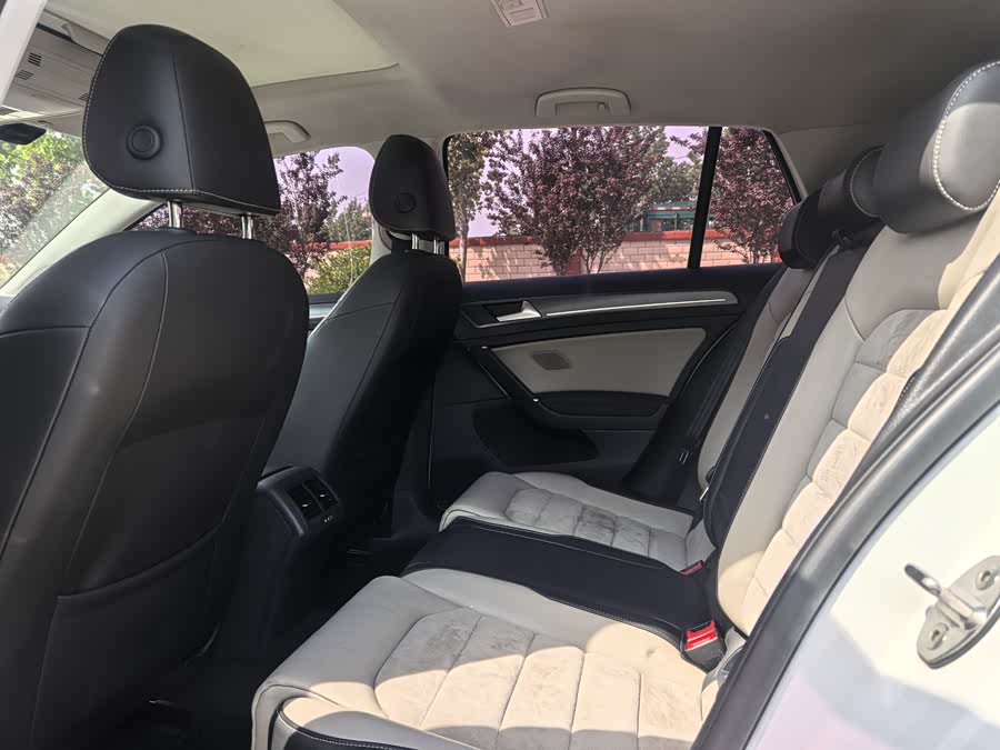 Volkswagen Golf 2017