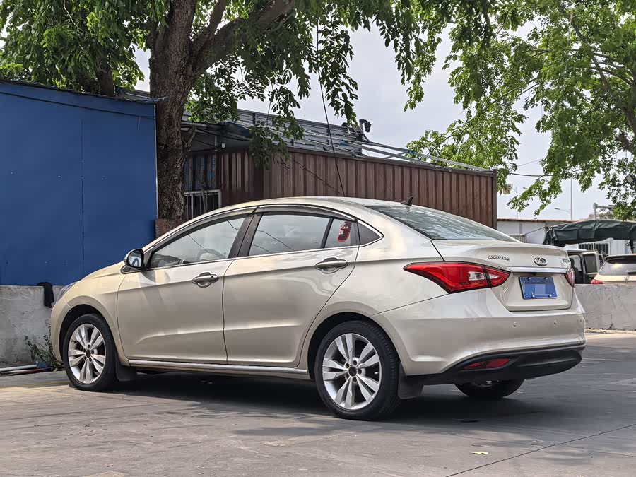 Chery Arrizo 5 2016
