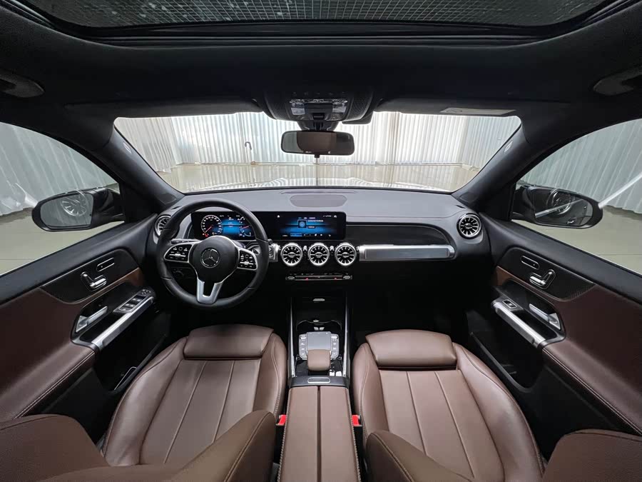 Mercedes-Benz GLB 2023 — фото 12