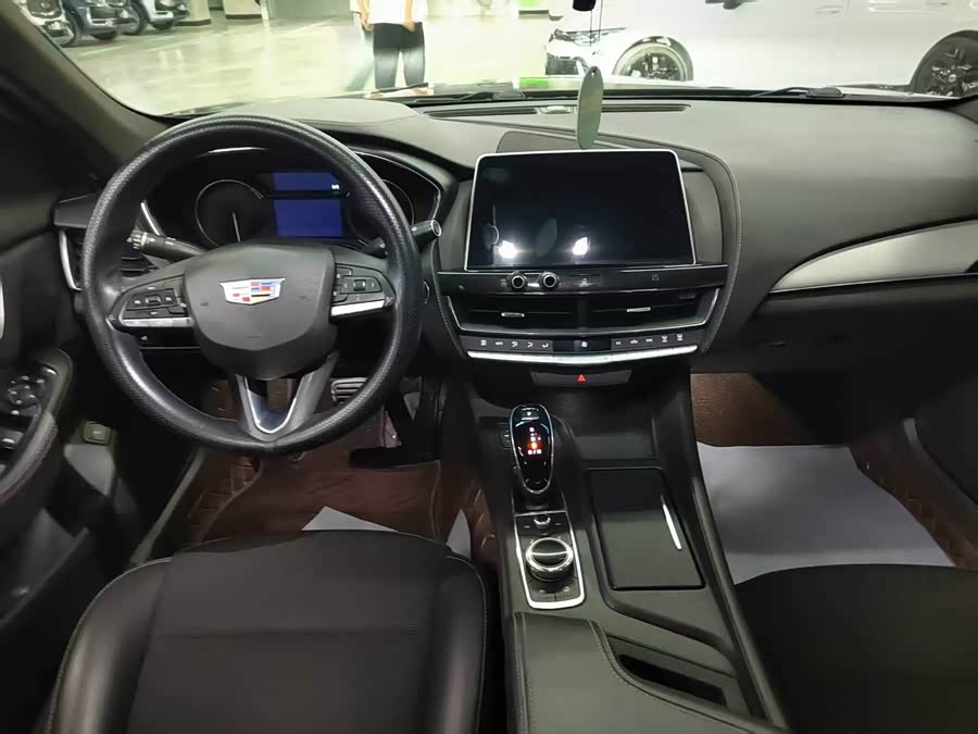 Cadillac CT5 2020 — фото 14