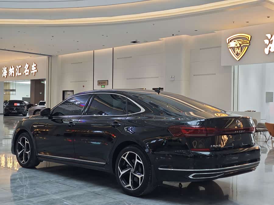 Volkswagen Passat 2024