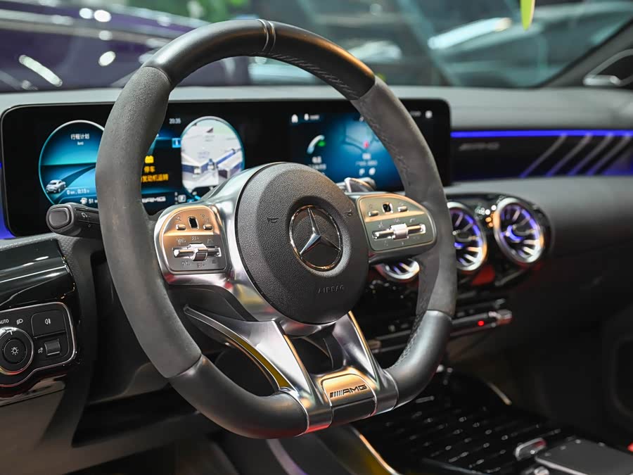 Mercedes-Benz Mercedes CLA AMG 2022 — фото 12