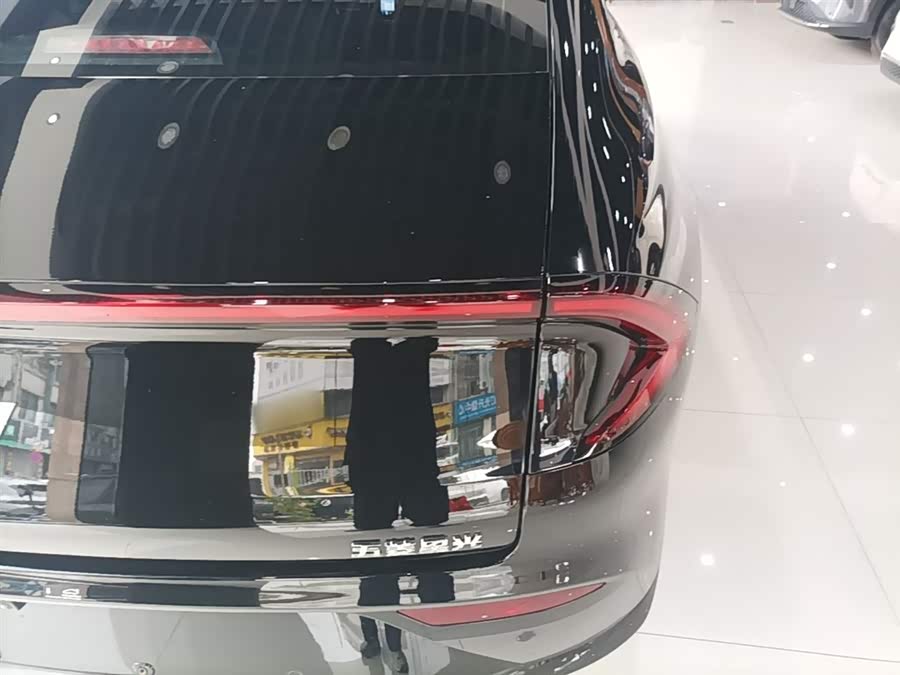 Wuling Starlight 2025 — фото 8