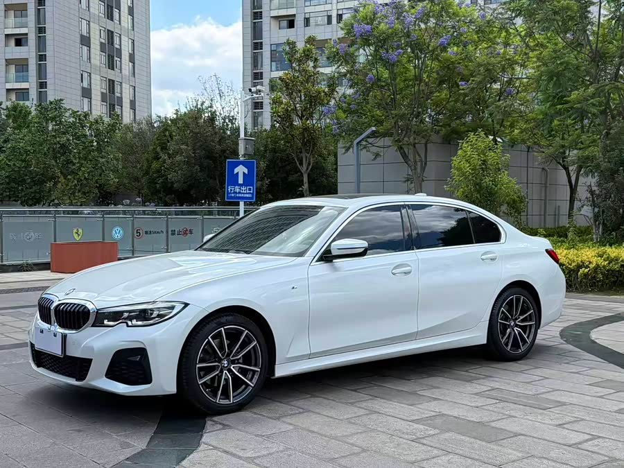 BMW 3 Series 2022