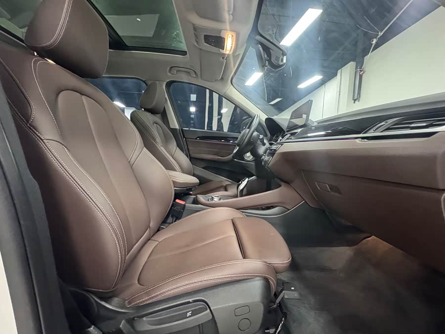 BMW X1 2022 — фото 9