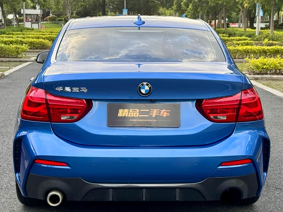 BMW 1 Series 2019 — фото 20