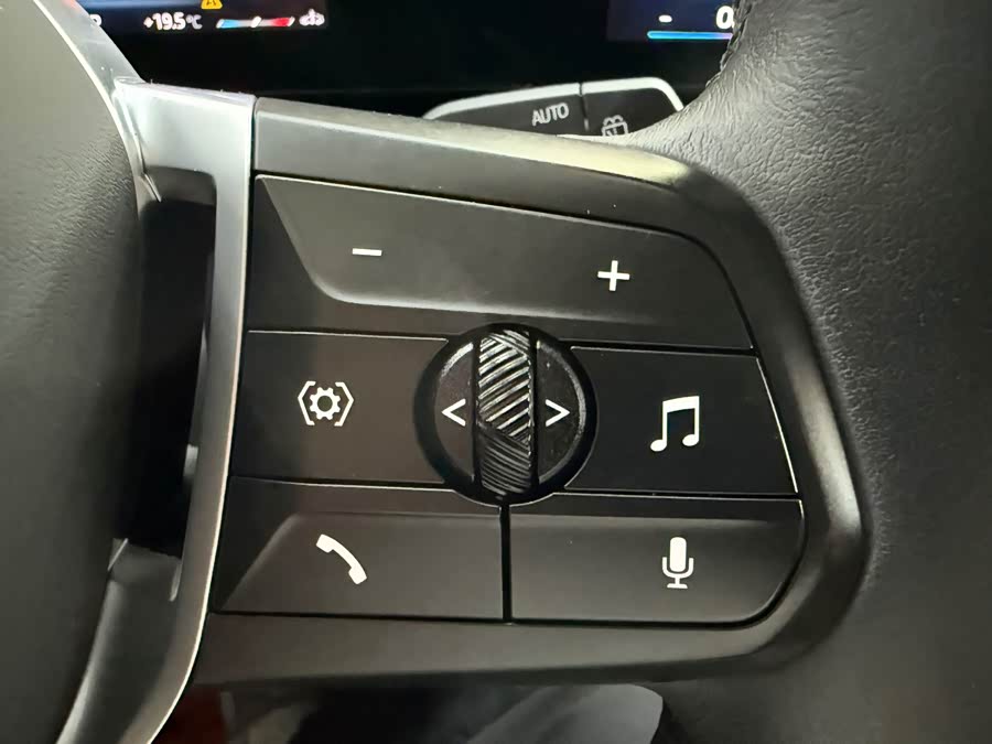 BMW X1 2023 — фото 15