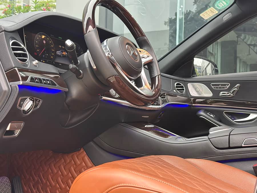 Mercedes-Benz Maybach S-Class 2020 — фото 9