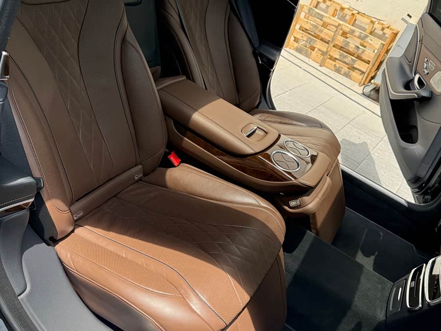 Mercedes-Benz Maybach S-Class 2016 — фото 10