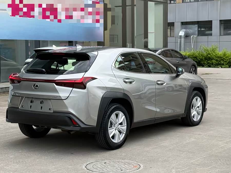 Lexus UX 2022 — фото 9