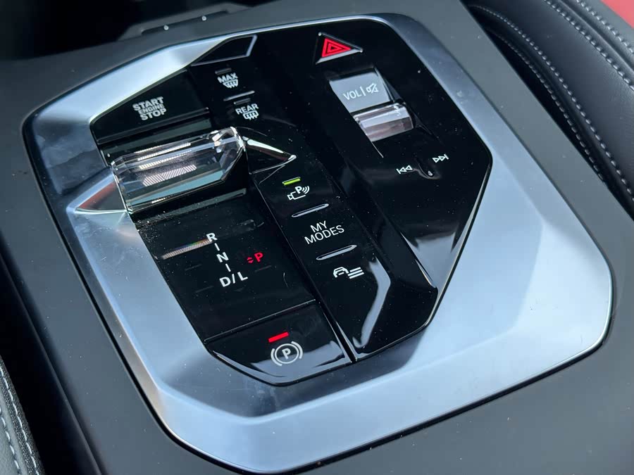 BMW 2 Series 2025 — фото 17