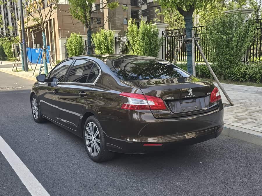 Peugeot 408 2014