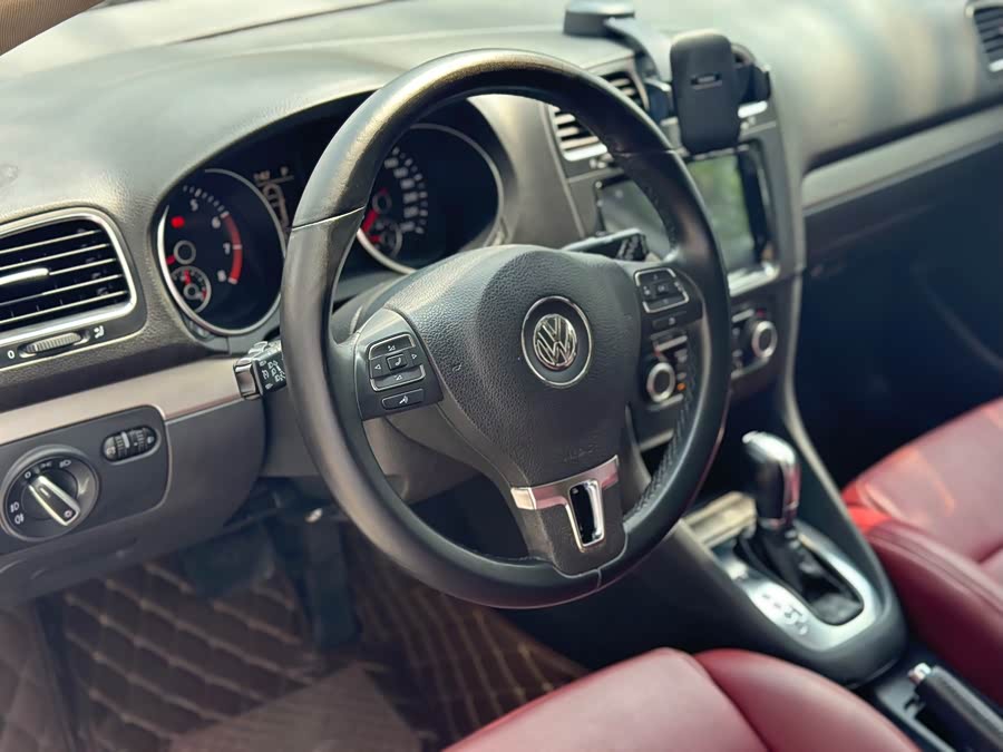 Volkswagen Golf 2011