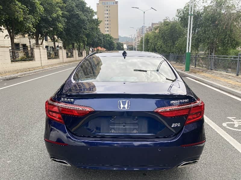 Honda Inspire 2019 — фото 8