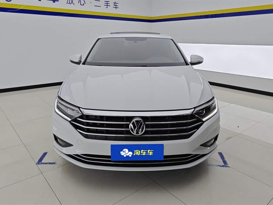 Volkswagen Sagitar 2021