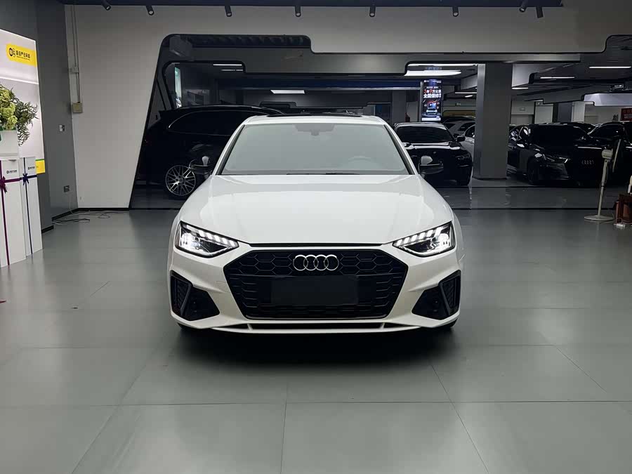 Audi A4L 2025