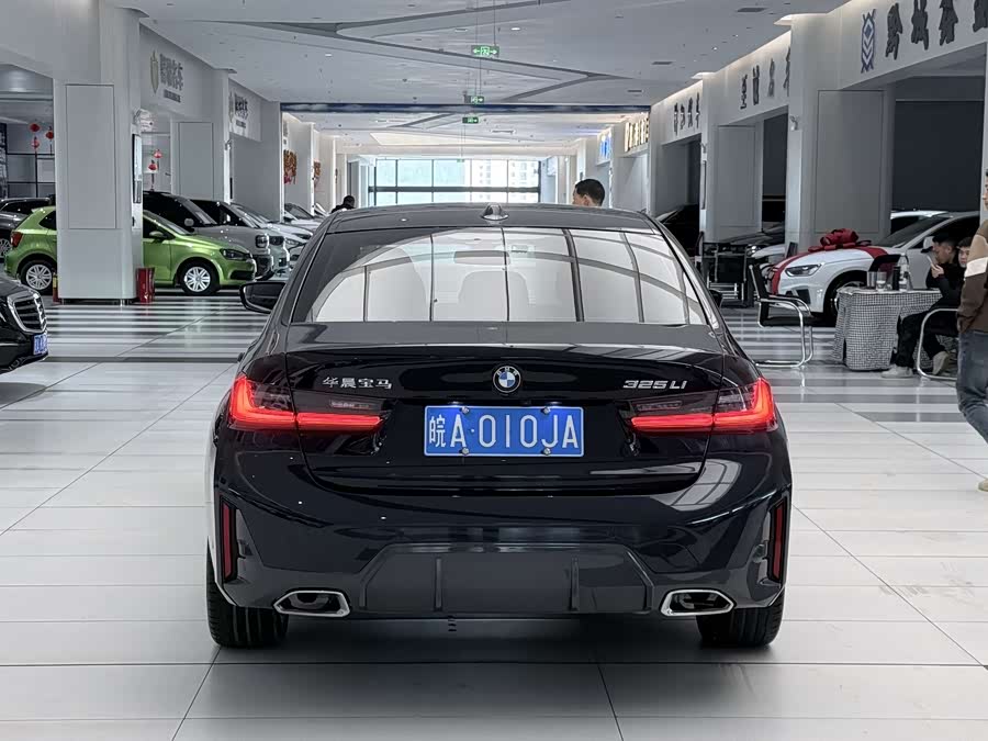 BMW 3 Series 2023
