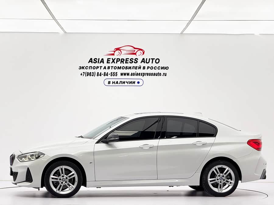 BMW 1 Series 2021