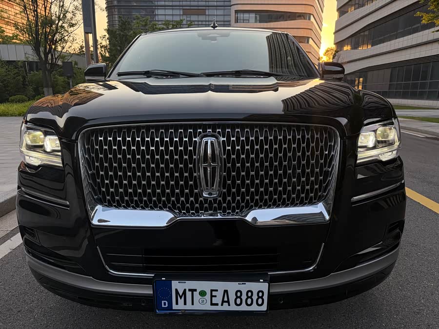 Lincoln Navigator 2022