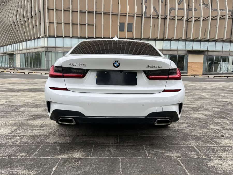 BMW 3 Series 2021