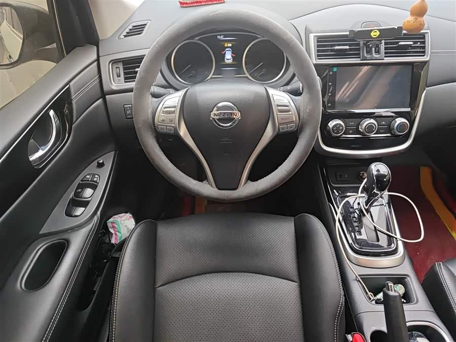 Nissan Tiida 2023