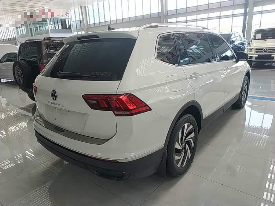 Volkswagen Tiguan L 2025