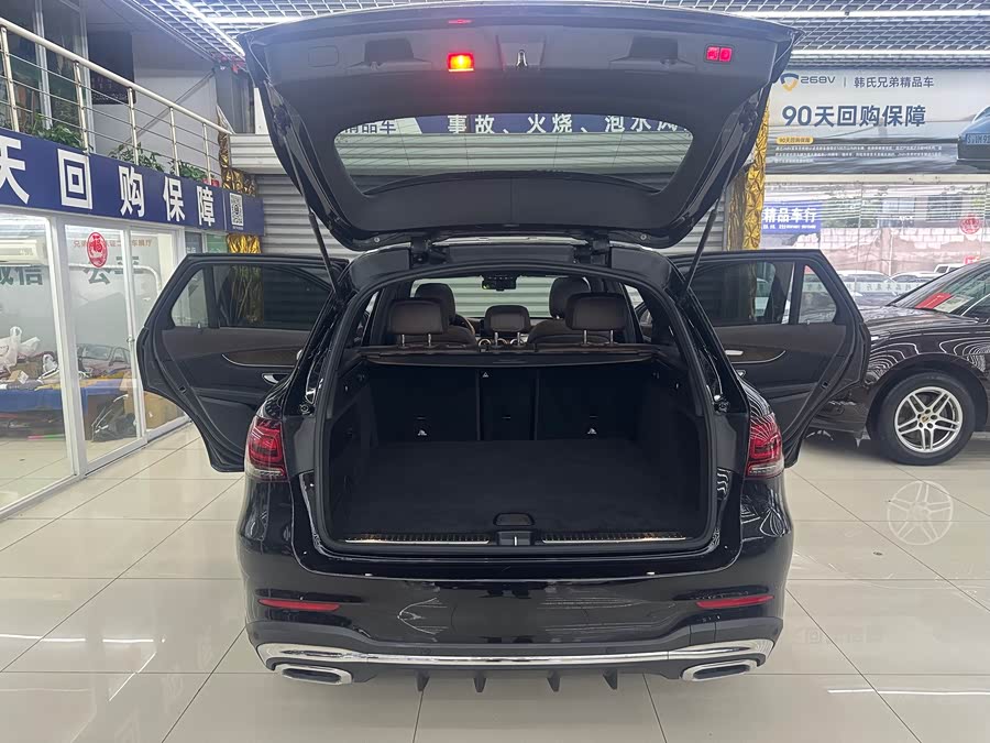 Mercedes-Benz GLC 2020 — фото 19