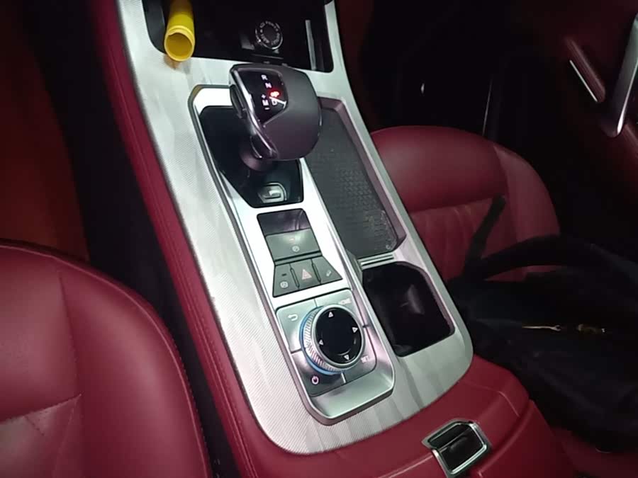 Jetour Jietu X70 PLUS 2023 — фото 14