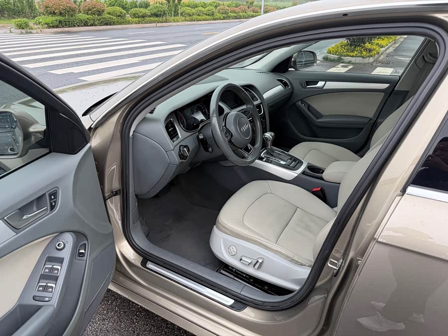 Audi A4L 2013