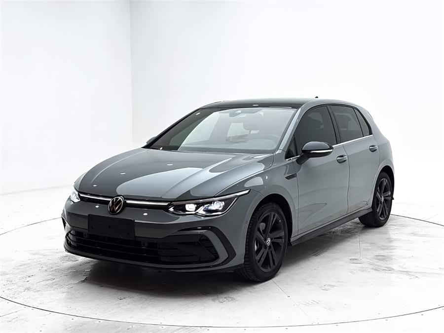 Volkswagen Golf 2021