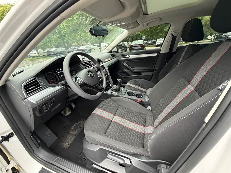 Volkswagen Lamando 2021