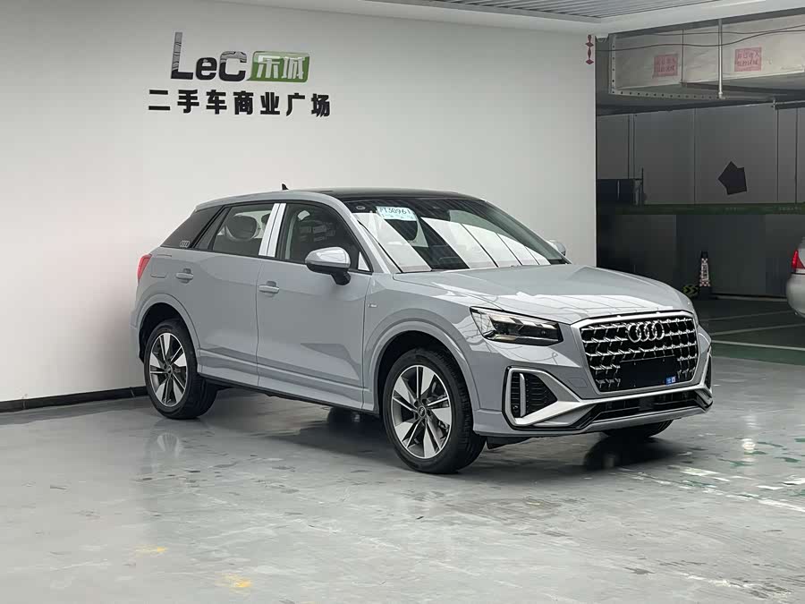 Audi Q2L 2025