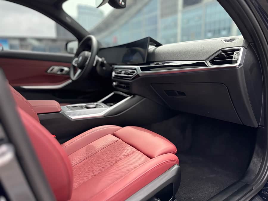 BMW 3 Series 2024