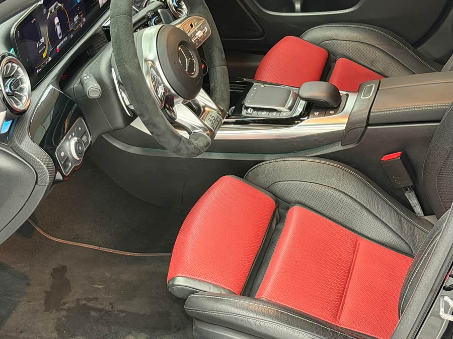 Mercedes-Benz Mercedes CLA AMG 2022 — фото 16