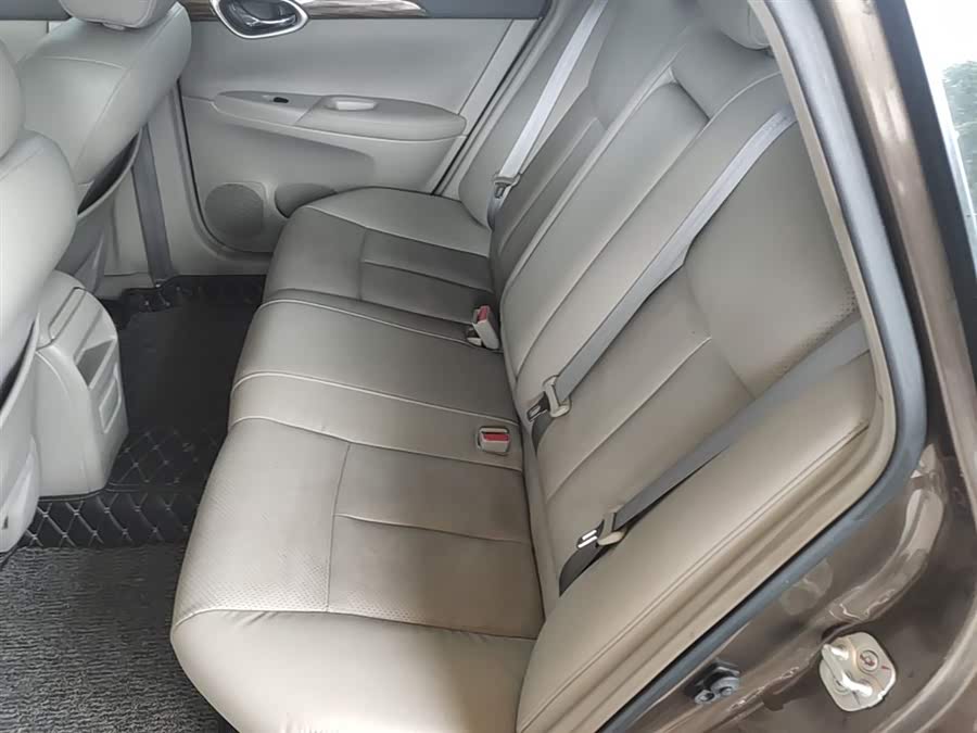 Nissan Sylphy 2014 — фото 17