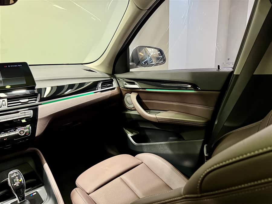 BMW X1 2022 — фото 30