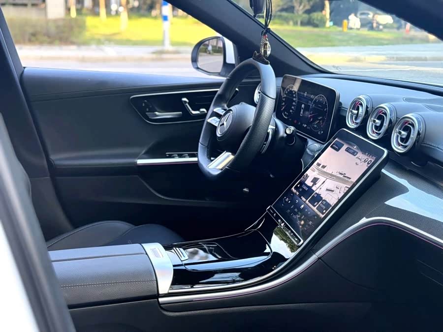 Mercedes-Benz C-Class 2022