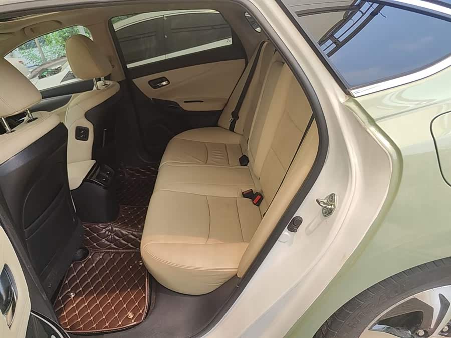 Honda Spirior 2015 — фото 17