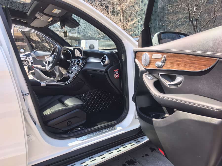 Mercedes-Benz GLC 2021 — фото 15