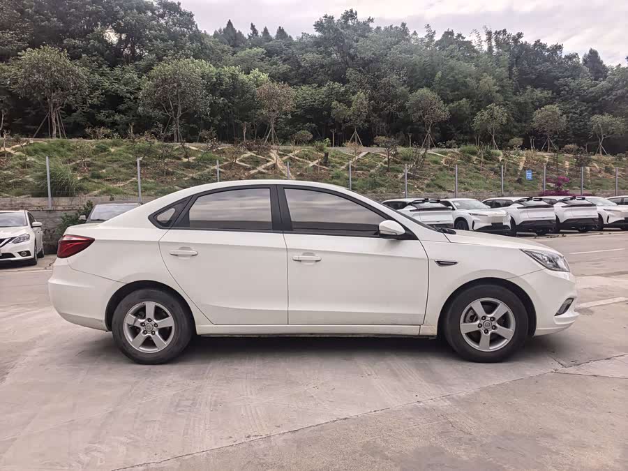 Changan Escape 2015
