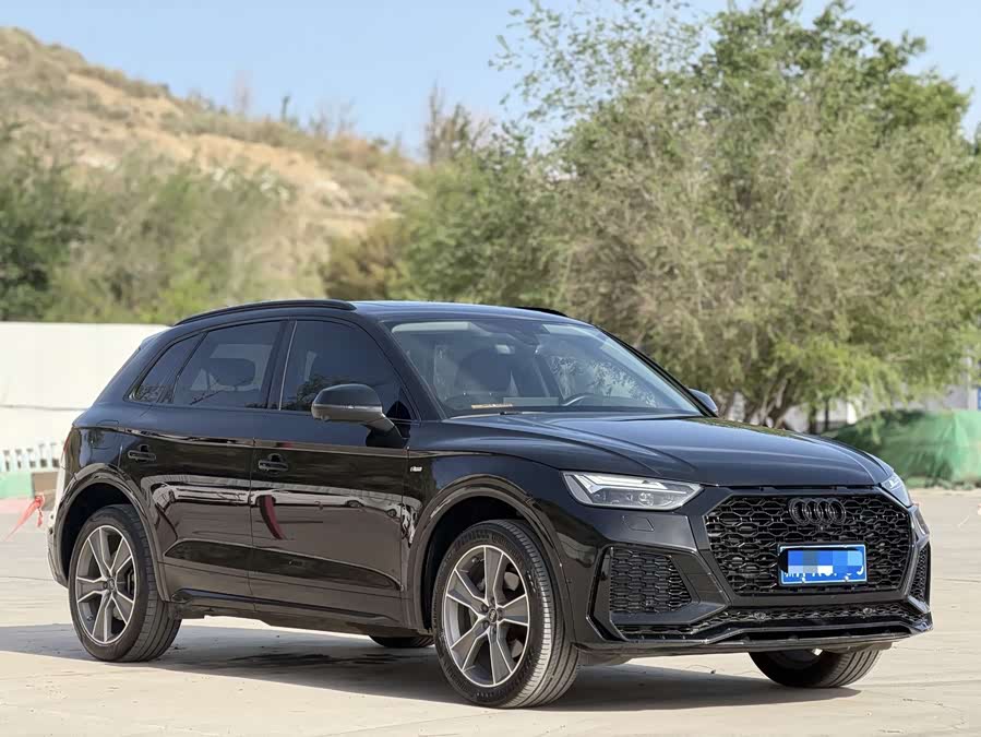 Audi Q5L 2022