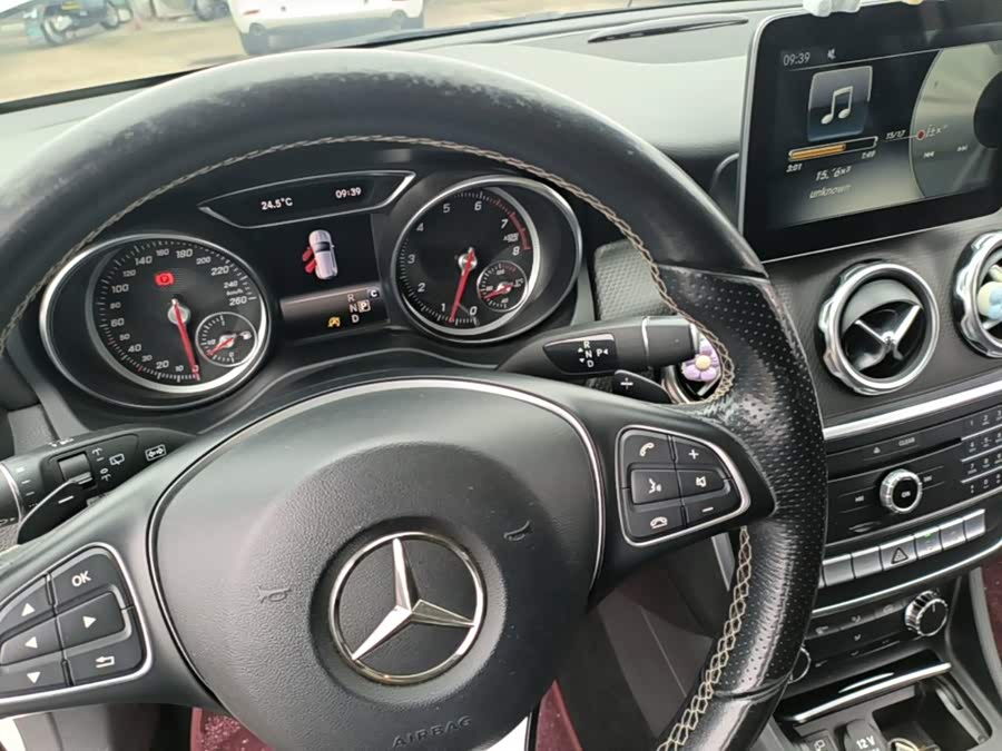 Mercedes-Benz GLA 2017 — фото 10